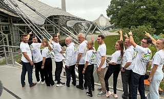 Sportler und Politiker machen sich für eine Olympia-Bewerbung Münchens stark. - Manuel Schwarz/dpa Sportler und Politiker machen sich für eine Olympia-Bewerbung Münchens stark. - Manuel Schwarz/dpa