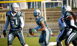 Quarterback Malik Brown und die Bulldogs spielten am Sonntag in Köln. - Andreas Zobe Quarterback Malik Brown und die Bulldogs spielten am Sonntag in Köln. - Andreas Zobe