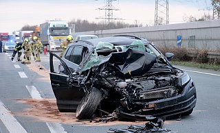Der Unfall geschah auf der A 33 in Höhe Schloß Neuhaus. - Ralph Meyer Der Unfall geschah auf der A 33 in Höhe Schloß Neuhaus. - Ralph Meyer