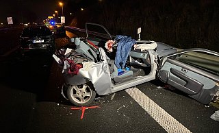Furchtbarer Unfall auf dem OWD. - Charlotte Mahncke Furchtbarer Unfall auf dem OWD. - Charlotte Mahncke