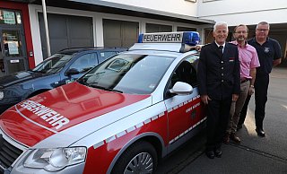 Gemeinsam für die Menschen im Kreis Höxter: Kreisbrandmeister Rudolf Lüke (v. l.), Fachbereichsleiter Matthias Kämpfer und Rettungsdienst-Koordinator Hubertus Eilert. - Simone Flörke Gemeinsam für die Menschen im Kreis Höxter: Kreisbrandmeister Rudolf Lüke (v. l.), Fachbereichsleiter Matthias Kämpfer und Rettungsdienst-Koordinator Hubertus Eilert. - Simone Flörke