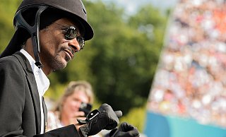 Snoop Dogg begeisterte die Fans mit seinen Auftritten in Paris. - Rolf Vennenbernd/dpa Snoop Dogg begeisterte die Fans mit seinen Auftritten in Paris. - Rolf Vennenbernd/dpa