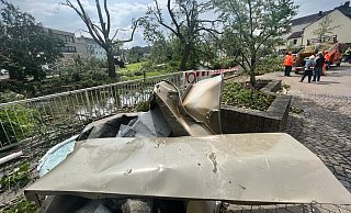 Am Tag danach: Der Tornado hat bleibende Schäden in der Paderborner Innenstadt hinterlassen. - Jens Reddeker Am Tag danach: Der Tornado hat bleibende Schäden in der Paderborner Innenstadt hinterlassen. - Jens Reddeker