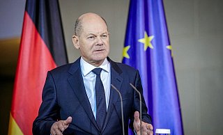 «Der Geist ist aus der Flasche», sagt Kanzler Scholz zum Erstarken der AfD. - Kay Nietfeld/dpa «Der Geist ist aus der Flasche», sagt Kanzler Scholz zum Erstarken der AfD. - Kay Nietfeld/dpa