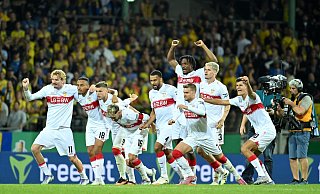 Jubel beim VfB Stuttgart. - Swen Pförtner/dpa Jubel beim VfB Stuttgart. - Swen Pförtner/dpa