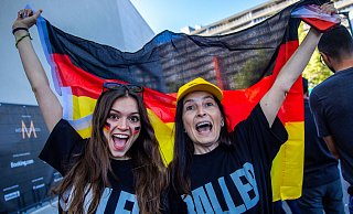 Startplatz 16 für das Deutschland-Duo Abor & Tynna - Jens Büttner/dpa Startplatz 16 für das Deutschland-Duo Abor & Tynna - Jens Büttner/dpa