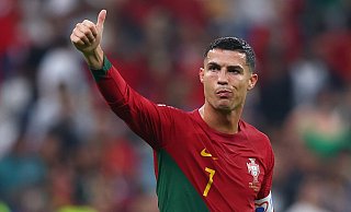 Portugals Cristiano Ronaldo gestikuliert nach dem Spiel. - dpa Portugals Cristiano Ronaldo gestikuliert nach dem Spiel. - dpa