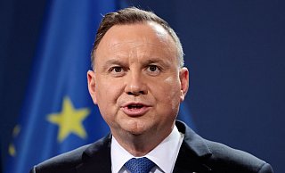 Zieht Vergleiche zu Hitler: Polens Präsident Duda kritisiert Scholz und Macron scharf. - Foto: Hannibal Hanschke/Reuters/Pool/dpa Zieht Vergleiche zu Hitler: Polens Präsident Duda kritisiert Scholz und Macron scharf. - Foto: Hannibal Hanschke/Reuters/Pool/dpa