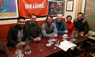 Möchten Die Linke in den Räten im Bünder Land sehen: Manuel Wüllner (v.l.), Thorsten Beuß, Alexander Kalteis, Jörg Koppe, Inge Höger und Fabian Stoffel - Thorsten Mailänder Möchten Die Linke in den Räten im Bünder Land sehen: Manuel Wüllner (v.l.), Thorsten Beuß, Alexander Kalteis, Jörg Koppe, Inge Höger und Fabian Stoffel - Thorsten Mailänder