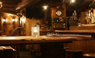 Ab Montag müssen auch die Gastronomen in Paderborn ihre Lokale schließen. - Pixabay (Themenbild) Ab Montag müssen auch die Gastronomen in Paderborn ihre Lokale schließen. - Pixabay (Themenbild)
