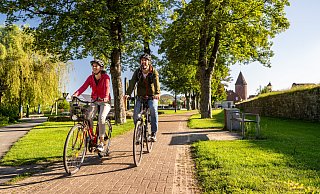 Auch in Bielefeld gibt es genügend Freizeitaktivitäten. Urlaub in Bielefeld muss also nicht gleich Urlaub auf Balkonien bedeuten. - Dominik Ketz Auch in Bielefeld gibt es genügend Freizeitaktivitäten. Urlaub in Bielefeld muss also nicht gleich Urlaub auf Balkonien bedeuten. - Dominik Ketz