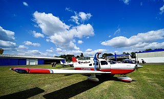 Die Zahl der Flugzeugstellplätze in den Hangars auf dem Flugplatz Windelsbleiche ist inzwischen deutlich zu klein geworden. Deshalb soll eine weitere Halle errichtet werden. - Peter Unger Die Zahl der Flugzeugstellplätze in den Hangars auf dem Flugplatz Windelsbleiche ist inzwischen deutlich zu klein geworden. Deshalb soll eine weitere Halle errichtet werden. - Peter Unger