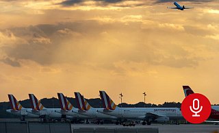 In dieser Folge von "OstwestFälle" geht es um den Absturz eines Airbus A320 im Jahr 2015 in den französischen Alpen. Der Co-Pilot hatte 149 Insassen absichtlich mit in den Tod gerissen. - Matthias Balk In dieser Folge von "OstwestFälle" geht es um den Absturz eines Airbus A320 im Jahr 2015 in den französischen Alpen. Der Co-Pilot hatte 149 Insassen absichtlich mit in den Tod gerissen. - Matthias Balk