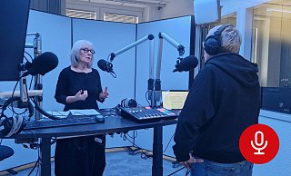 Heike Lütgert im Ostwestfälle Podcast Gespräch mit Moderatorin Birgitt Gottwald. - Michaela Heinze Heike Lütgert im Ostwestfälle Podcast Gespräch mit Moderatorin Birgitt Gottwald. - Michaela Heinze