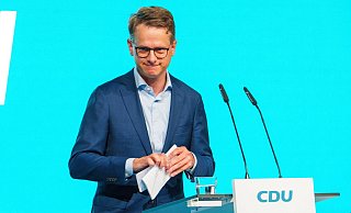 CDU-Generalsekretär Linnemann würde Arbeitsunwilligen das Bürgergeld auch ganz streichen. (Archiv-Foto) - Andreas Arnold/dpa CDU-Generalsekretär Linnemann würde Arbeitsunwilligen das Bürgergeld auch ganz streichen. (Archiv-Foto) - Andreas Arnold/dpa