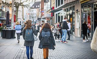 Shoppen in der Stadt soll nach Ostern möglich bleiben – aber nur mit Termin. - Sarah Jonek Fotografie Shoppen in der Stadt soll nach Ostern möglich bleiben – aber nur mit Termin. - Sarah Jonek Fotografie
