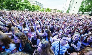 Mega gute Stimmung an der Universität Bielefeld. - Jörg Dieckmann Mega gute Stimmung an der Universität Bielefeld. - Jörg Dieckmann
