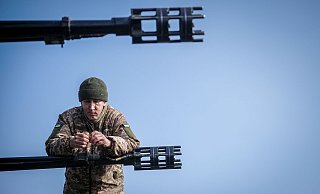 Ukrainische Soldaten setzen den von Deutschland gelieferten Panzer zur Abwehr von feindlichen Drohnen, Flugzeugen oder Hubschraubern ein. - Kay Nietfeld/dpa Ukrainische Soldaten setzen den von Deutschland gelieferten Panzer zur Abwehr von feindlichen Drohnen, Flugzeugen oder Hubschraubern ein. - Kay Nietfeld/dpa