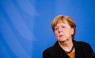 Laut «Bild»-Zeitung denkt auch Kanzlerin Merkel über eine Änderung des Infektionsschutzgesetzes nach. - Foto: Markus Schreiber/AP POOL/dpa Laut «Bild»-Zeitung denkt auch Kanzlerin Merkel über eine Änderung des Infektionsschutzgesetzes nach. - Foto: Markus Schreiber/AP POOL/dpa