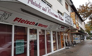 In Schloß Neuhaus steht die Filiale an der Hatzfelder Straße bereits leer. Nun steht die Nachfolge fest. - Viktoria Bartsch In Schloß Neuhaus steht die Filiale an der Hatzfelder Straße bereits leer. Nun steht die Nachfolge fest. - Viktoria Bartsch