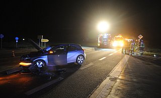 Bei dem Zusammenstoß von zwei Autos auf der Kreuzung L770/Niedermehner Straße in Levern wurden drei Menschen leicht verletzt. - Joern Spreen-Ledebur Bei dem Zusammenstoß von zwei Autos auf der Kreuzung L770/Niedermehner Straße in Levern wurden drei Menschen leicht verletzt. - Joern Spreen-Ledebur