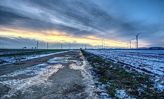 Bei Temperaturen unter dem Gefrierpunkt vereisen auch Windräder. - Pixabay Bei Temperaturen unter dem Gefrierpunkt vereisen auch Windräder. - Pixabay