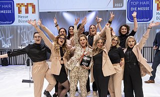 Sabrina Poser und Ihr Team bei der Top-Hair-Preisverleihung. - André Walther Sabrina Poser und Ihr Team bei der Top-Hair-Preisverleihung. - André Walther