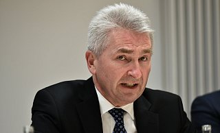 Digitalisierungsminister Andreas Pinkwart (FDP) präsentiert die Projekte des Programms „Digitale Modellkommunen“. - picture alliance/dpa Digitalisierungsminister Andreas Pinkwart (FDP) präsentiert die Projekte des Programms „Digitale Modellkommunen“. - picture alliance/dpa