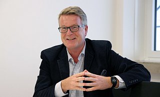 Kulturdezernent Andreas Kimpel stellt sich am Freitag zur Wiederwahl als Beigeordneter. - Matthias Gans Kulturdezernent Andreas Kimpel stellt sich am Freitag zur Wiederwahl als Beigeordneter. - Matthias Gans