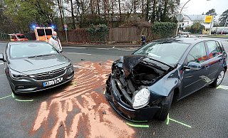 In Bielefeld kam es zu einem Verkehrsunfall. - Wolfgang Rudolf In Bielefeld kam es zu einem Verkehrsunfall. - Wolfgang Rudolf