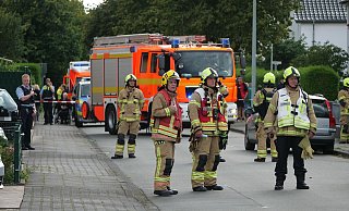 Die Feuerwehr Paderborn evakuierte mehrere Wohnhäuser im Umkreis von 50 Metern. - Ralph Meyer Die Feuerwehr Paderborn evakuierte mehrere Wohnhäuser im Umkreis von 50 Metern. - Ralph Meyer