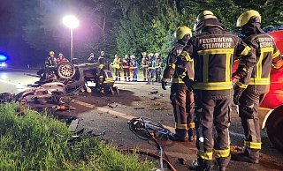 Die Feuerwehr Stemwede war bei dem schweren Unfall mit dem 19-Jährigen vor Ort. - Torsten Fischer Die Feuerwehr Stemwede war bei dem schweren Unfall mit dem 19-Jährigen vor Ort. - Torsten Fischer
