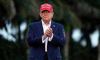 Trump hat bei den parteiinternen Vorwahlen die nötigen Delegiertenstimmel gesammelt. (Archivbild) - Rebecca Blackwell/AP Trump hat bei den parteiinternen Vorwahlen die nötigen Delegiertenstimmel gesammelt. (Archivbild) - Rebecca Blackwell/AP