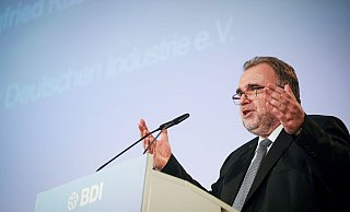 Der Präsident des Bundesverbands der Deutschen Industrie (BDI), Siegfried Russwurm, beim BDI-Rohstoffkongress. - Kay Nietfeld/dpa Der Präsident des Bundesverbands der Deutschen Industrie (BDI), Siegfried Russwurm, beim BDI-Rohstoffkongress. - Kay Nietfeld/dpa