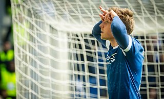 Seine beiden Tore gegen Hansa Rostock feierte Arminia-Profi Joel Grodowski mit einem speziellen Jubel. Was dahintersteckte, blieb unerklärt. - Sarah Jonek Seine beiden Tore gegen Hansa Rostock feierte Arminia-Profi Joel Grodowski mit einem speziellen Jubel. Was dahintersteckte, blieb unerklärt. - Sarah Jonek