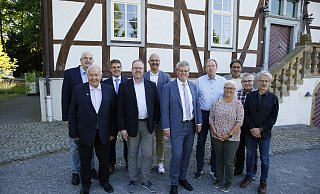 Borchens Bürgermeister Uwe Gockel (parteilos) wird im Wahlkampf nun von der CDU und dem Bündnis 90/Die Grünen unterstützt. - Tom Finke Borchens Bürgermeister Uwe Gockel (parteilos) wird im Wahlkampf nun von der CDU und dem Bündnis 90/Die Grünen unterstützt. - Tom Finke