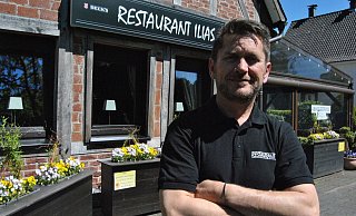 Gastronom Vasileios Tsiamatos ist froh, sein Restaurant wieder öffnen zu dürfen. - Ludger Osterkamp Gastronom Vasileios Tsiamatos ist froh, sein Restaurant wieder öffnen zu dürfen. - Ludger Osterkamp