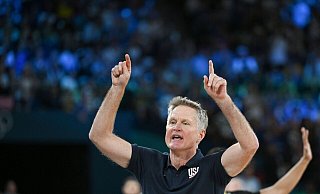 US-Nationaltrainer Steve Kerr positioniert sich im US-Wahlkampf klar gegen Donald Trump. - Sven Hoppe/dpa US-Nationaltrainer Steve Kerr positioniert sich im US-Wahlkampf klar gegen Donald Trump. - Sven Hoppe/dpa