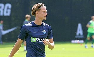 Jonah Sticker stand beim Testspiel in Wolfsburg in der Startelf des SC Paderborn. Dabei hatte er zuvor nur eine Trainingseinheit bei seinem neuen Team absolviert. - Frank Beineke Jonah Sticker stand beim Testspiel in Wolfsburg in der Startelf des SC Paderborn. Dabei hatte er zuvor nur eine Trainingseinheit bei seinem neuen Team absolviert. - Frank Beineke