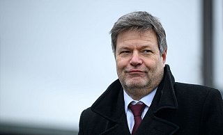 Laut Wirtschaftsminister Habeck ist die deutsche Energieversorgung sicher, dass zu allen Stunden des Jahres ausreichend Strom zur Verfügung stehen wird. - Bernd von Jutrczenka/dpa Laut Wirtschaftsminister Habeck ist die deutsche Energieversorgung sicher, dass zu allen Stunden des Jahres ausreichend Strom zur Verfügung stehen wird. - Bernd von Jutrczenka/dpa