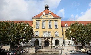 Im Großen Sitzungssaal des Rathauses tagt regelmäßig der Stadtrat. Die konstituierende Sitzung des neuen Gremiums ist für den 6. November geplant. - Frank-Michael Kiel-Steinkamp Im Großen Sitzungssaal des Rathauses tagt regelmäßig der Stadtrat. Die konstituierende Sitzung des neuen Gremiums ist für den 6. November geplant. - Frank-Michael Kiel-Steinkamp