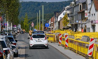 In drei Monaten soll es soweit sein: Die Hauptstraße in Brackwede wird für den Verkehr freigegeben. - Andreas Zobe In drei Monaten soll es soweit sein: Die Hauptstraße in Brackwede wird für den Verkehr freigegeben. - Andreas Zobe