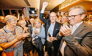 Eindrücke vom Stichwahlabend rund um CDU-Kandidat Stefan-Oliver Strate. - Besim Mazhiqi Eindrücke vom Stichwahlabend rund um CDU-Kandidat Stefan-Oliver Strate. - Besim Mazhiqi