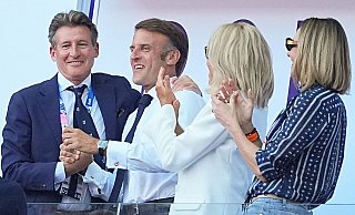 Leichtathletik-Weltpräsident Sebastian Coe (l) denkt über eine Kandidatur für die Nachfolge von IOC-Chef Thomas Bach nach. - Michael Kappeler/dpa Leichtathletik-Weltpräsident Sebastian Coe (l) denkt über eine Kandidatur für die Nachfolge von IOC-Chef Thomas Bach nach. - Michael Kappeler/dpa