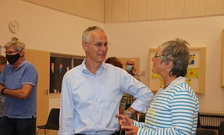 Bürgermeisterkandidat Josef Suermann muss in die Stichwahl. Jutta Fritzsche holte mit den Grünen aus dem Stand 21 Prozent und ist hochzufrieden. - David Schellenberg Bürgermeisterkandidat Josef Suermann muss in die Stichwahl. Jutta Fritzsche holte mit den Grünen aus dem Stand 21 Prozent und ist hochzufrieden. - David Schellenberg