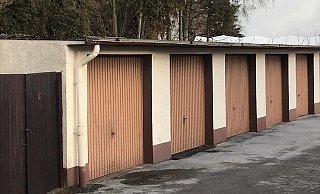 Die Leiche wurde laut Polizei und Staatsanwaltschaft in einer Garage im Norden Bielefelds gefunden. - Christian Mathiesen Die Leiche wurde laut Polizei und Staatsanwaltschaft in einer Garage im Norden Bielefelds gefunden. - Christian Mathiesen