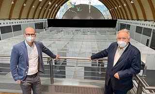 Bielefelds Krisenstabsleiter Ingo Nürnberger und Impfzentrumsleiter Theodor Windhorst. - Wolfgang Rudolf Bielefelds Krisenstabsleiter Ingo Nürnberger und Impfzentrumsleiter Theodor Windhorst. - Wolfgang Rudolf