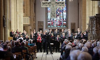 Die Westfälische Kantorei unter Leitung von Hildebrand Haake bewies in der Münsterkirche ihre außergewöhnliche Klasse. - Frank-Michael Kiel-Steinkamp Die Westfälische Kantorei unter Leitung von Hildebrand Haake bewies in der Münsterkirche ihre außergewöhnliche Klasse. - Frank-Michael Kiel-Steinkamp