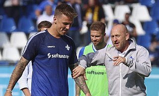 Darmstadt-Coach Torsten Lieberknecht setzt auch beim Gastspiel in Paderborn auf die Torjäger-Qualitäten des Ex-Paderborns Phillip Tietz (l.). - picture alliance / HMB Media/Claus Darmstadt-Coach Torsten Lieberknecht setzt auch beim Gastspiel in Paderborn auf die Torjäger-Qualitäten des Ex-Paderborns Phillip Tietz (l.). - picture alliance / HMB Media/Claus
