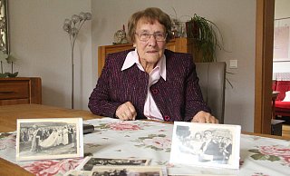 Vor 70 Jahren war Marianne Hoppe Schützenkönigin und schwelgt gern in den Erinnerungen. - Burkhard Battran Vor 70 Jahren war Marianne Hoppe Schützenkönigin und schwelgt gern in den Erinnerungen. - Burkhard Battran